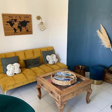 - 6 Quai Louis Pasteur Apartament *